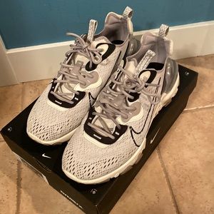 Nike React Vision